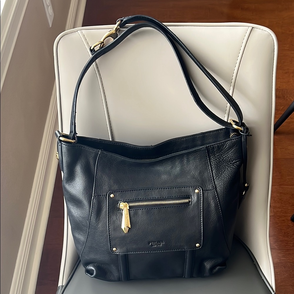 Perlina Black Leather Shoulder Bag